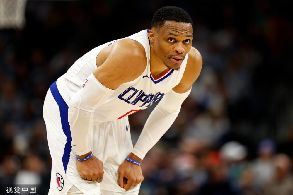 赛事中的拼 赛事中的拼