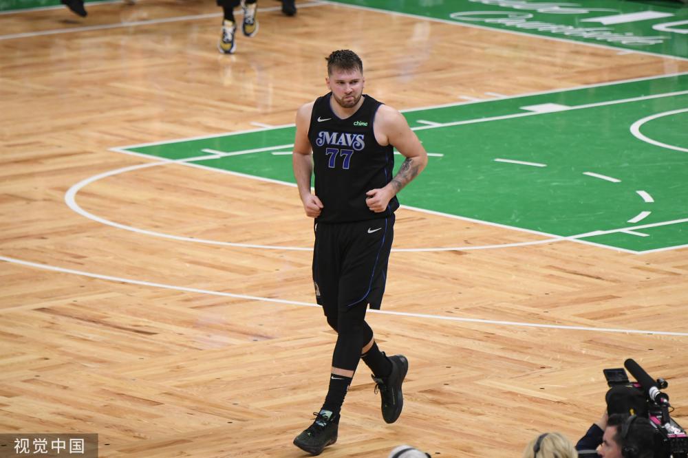 在关键比赛 在关键比赛