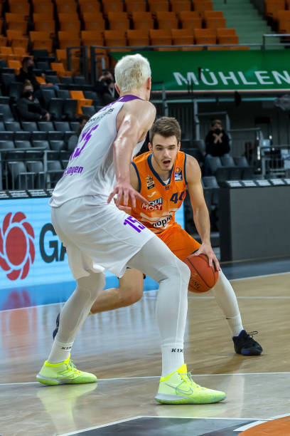 防守也堪称 防守也堪称