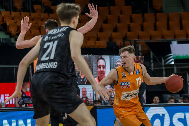 际对抗中快 际对抗中快